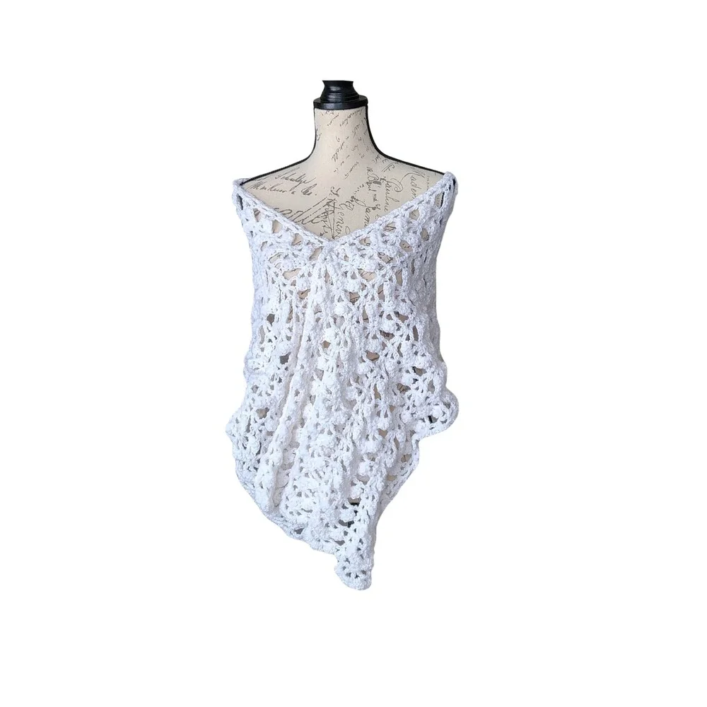 Vintage Style White Crochet Shawl Shrug Wrap Floral Medallion Boho Coquette‎
